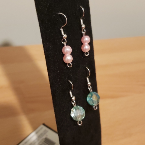 Bundle of 2 Pair Earrings - NEW - Picture 2 of 2